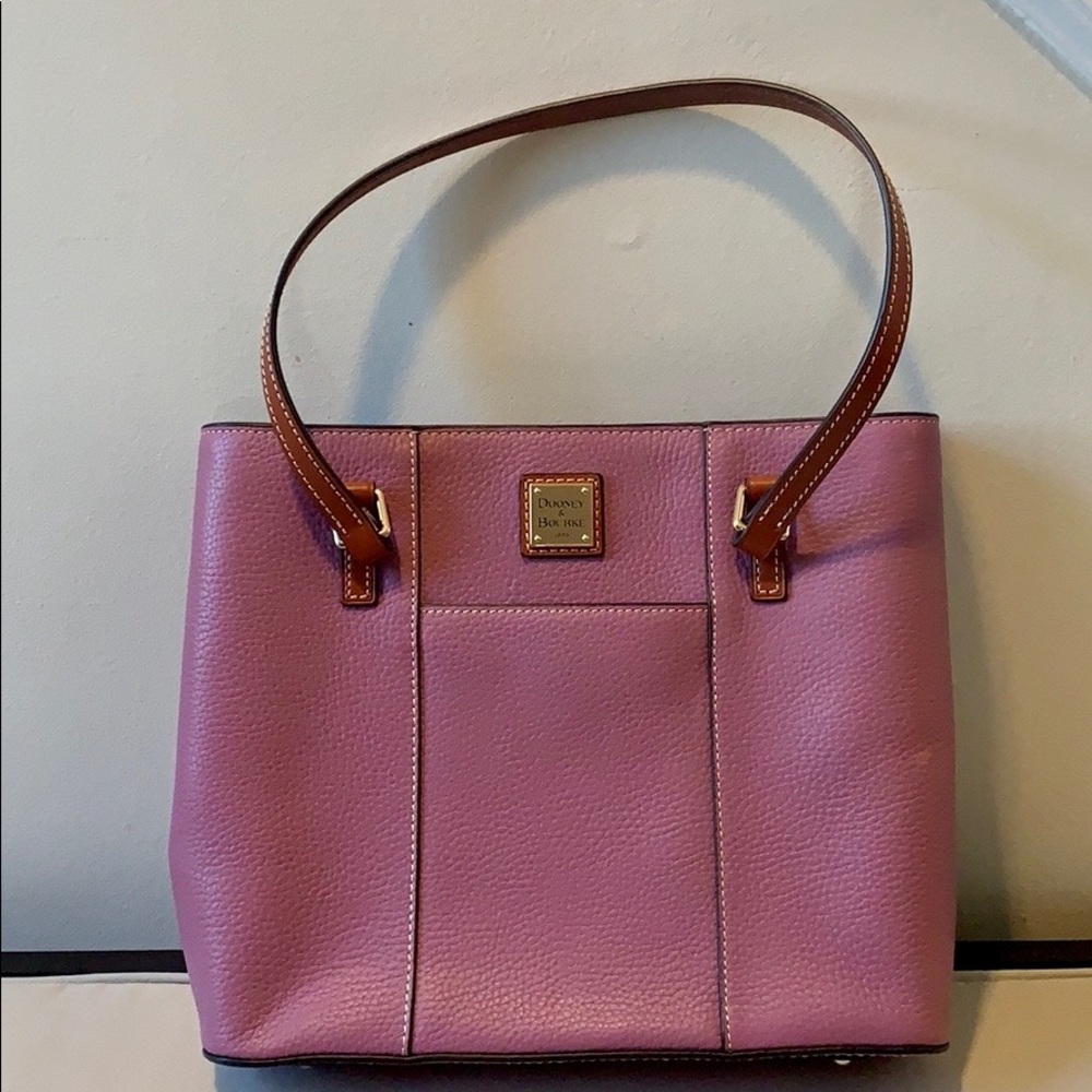 Dooney & Bourke Bag